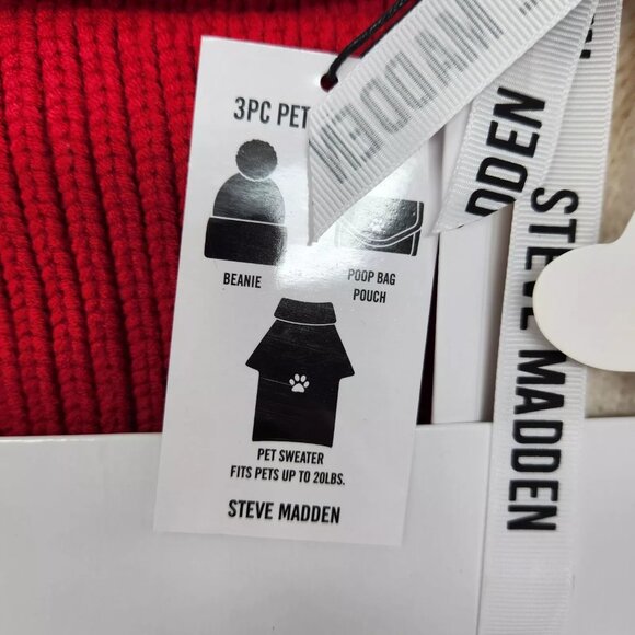 NWT Steve Madden 3 piece pet lovers set winter hat dog sweater poop bag pouch - Picture 3 of 4